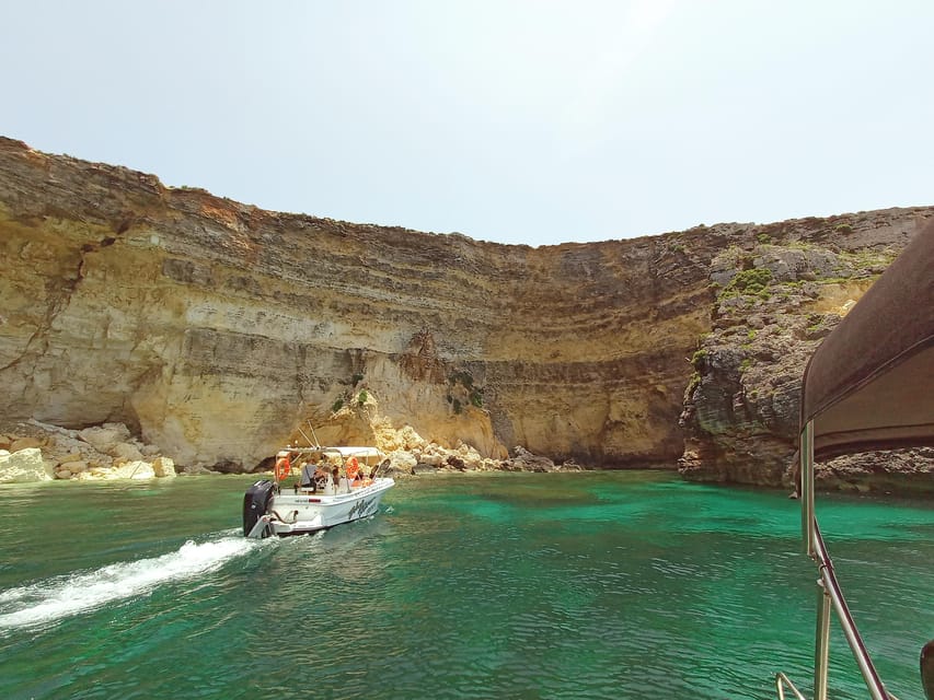 Mellieha: 3:00pm Speedboat round Comino Caves 2h Blue Lagoon - Key points to know before booking