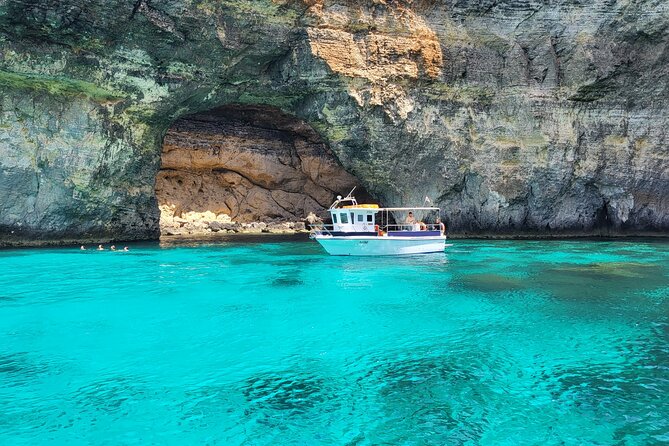 Mellieha: Gozo, Comino, Sea Caves, and Blue Lagoon Cruise - Sea Caves, Rock Formations, and Elephant Head Rock