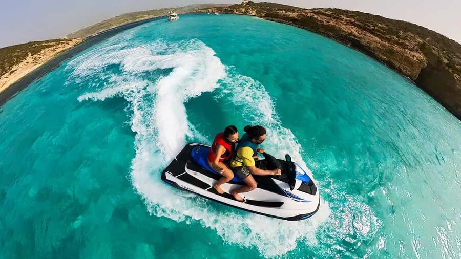 Mellieha: Jet Ski Rental - Riding a 2024 jet ski over Malta’s clear water