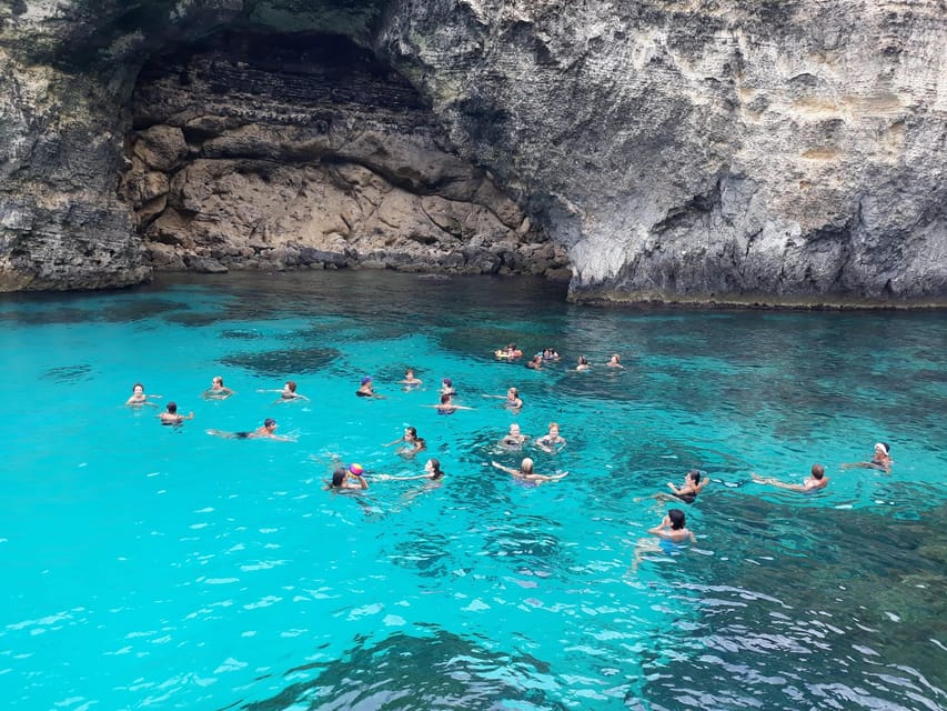 Mellieha: Two Bay Evening Cruise Including The Blue Lagoon - Blue Lagoon after the crowds begin to fade
