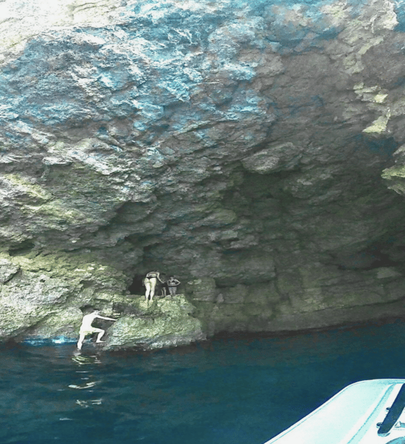 Mgarr/Cirkewwa: Comino, Gozo & Blue Lagoon Private Boat Trip - Santa Maria Beach and quieter swimming stops