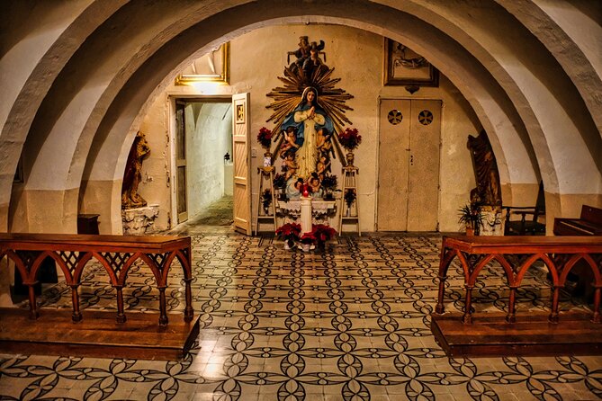 Mysteries in a Valletta Monastery - Guided Tour - A short tour with a clear rhythm