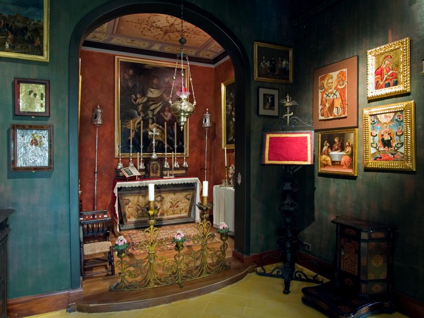 Palazzo Falson Historic House Museum entrance ticket - Entering the 17-room house museum
