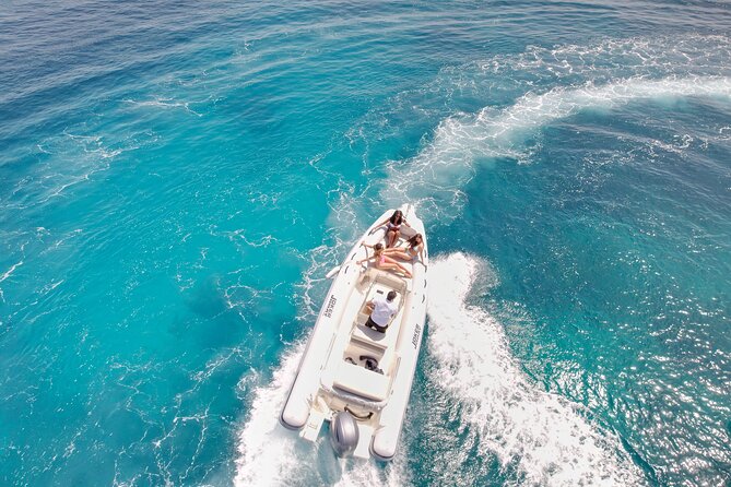 Private Boat Charter Comino, Blue Lagoon, Crystal Lagoon, Gozo - Captain Bufon and the value of a private guide
