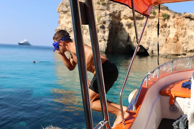 Private Boat Tour at Comino's Blue Lagoon and Crystal Lagoon - Why a private boat changes the Blue Lagoon visit