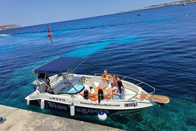 Private Boat Tour at Comino's Blue Lagoon and Crystal Lagoon - Cominotto and its shallow reef