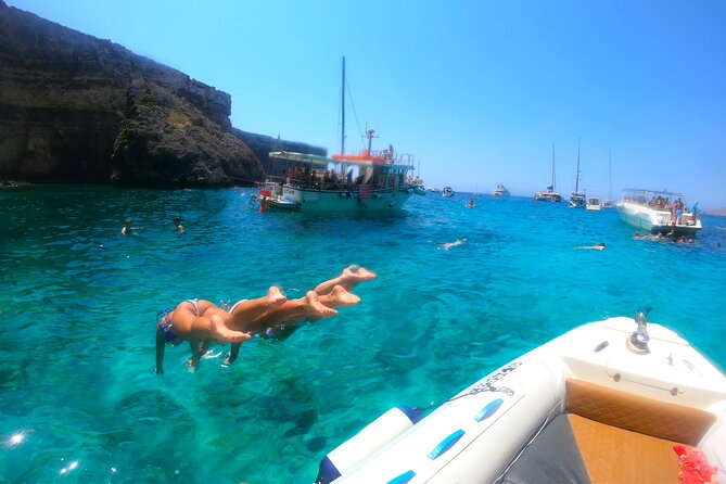 Private Boat Tour to Blue Lagoon Comino Caves and Gozo - What the private format changes
