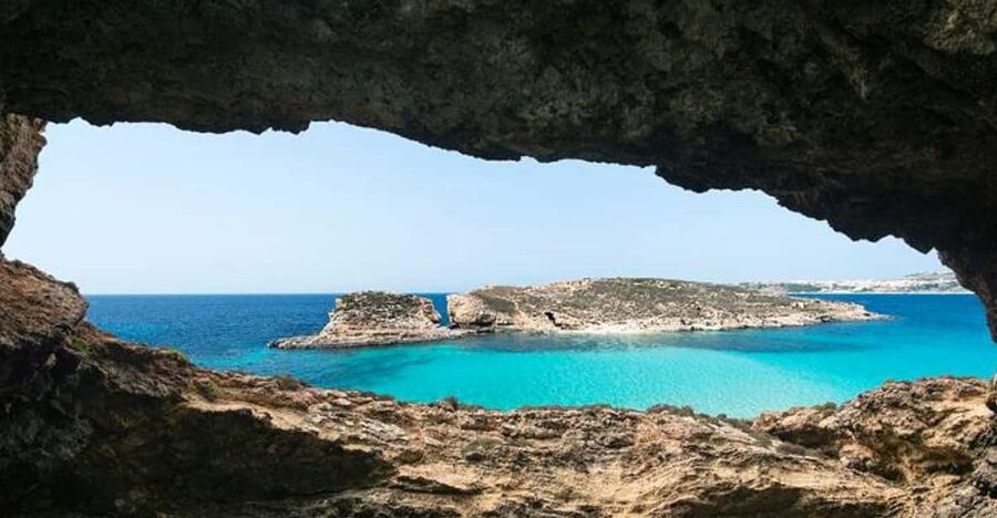 Private Boat Tours From Malta/Gozo: Comino & Blue Lagoon - Meeting in Malta or Gozo