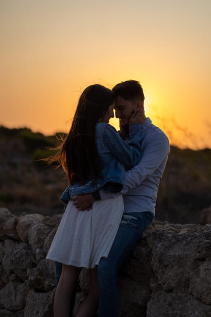 Private Couples Photoshoot in Malta - The 15 Edited Images and Delivery Time