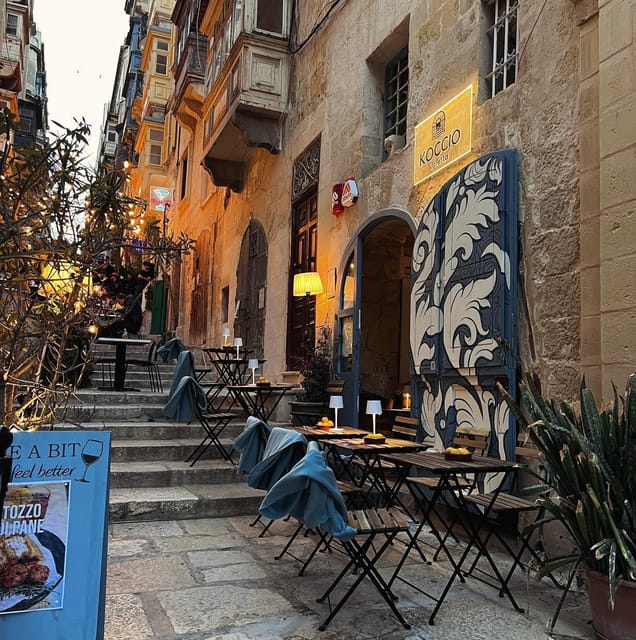 Romantic Wine Tasting Experience at Koccio Valletta - What you learn about Maltese wine