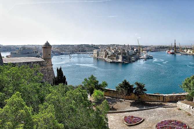 Shore Excursion, Best of Valletta, An Insider's View - Upper Barracca Gardens and the first city views