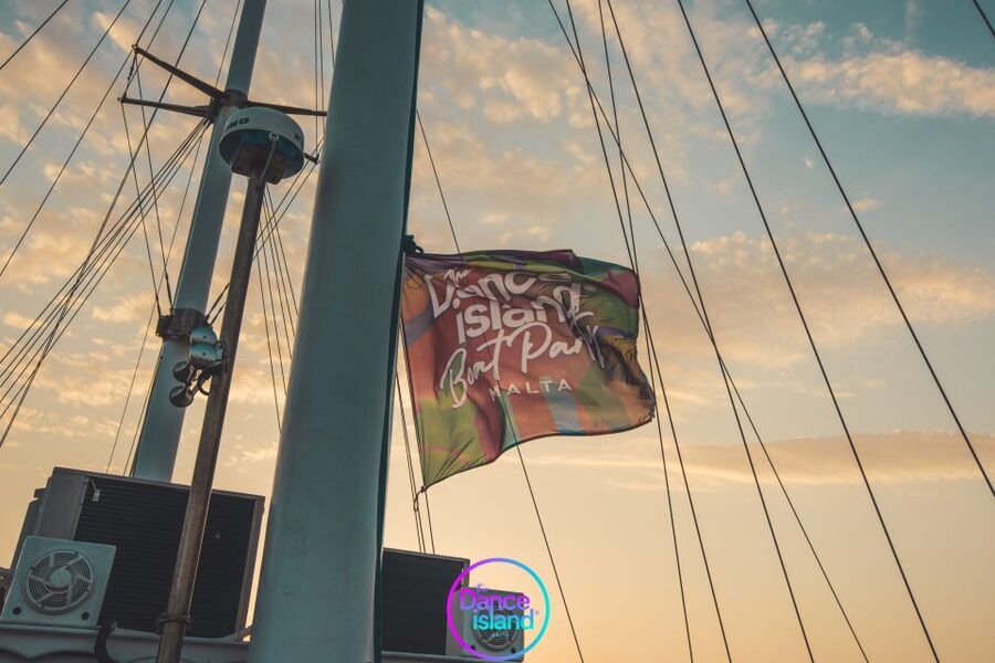 Sliema: Sailboat Party with an Open Bar, Food, and Swimming - Sunset views from the water