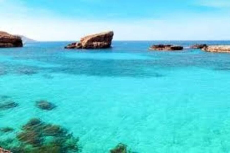 St Julian's: Comino Blue Lagoon Half Day - Two hours at the Blue Lagoon