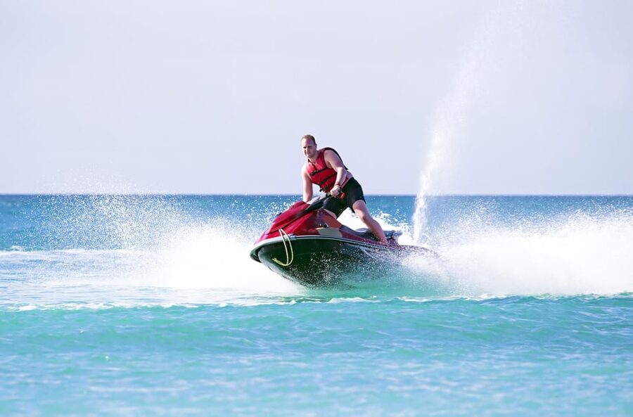 St. Julian's: Jet Ski Rental in St. George's Bay - The briefing, paperwork, and safety rules