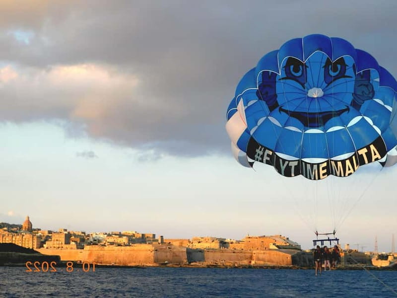 St. Julians: Go & Fun Parasailing with Free Photos & Videos - The boat ride before the flight