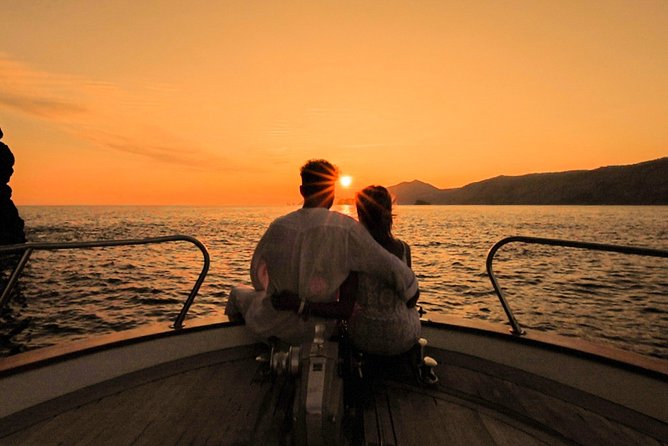 Sunset Private Boat Trip, Charter Malta Gozo Comino Blue lagoon - Blue Lagoon: famous, photogenic, and often busy