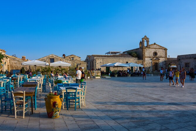 Syracuse and Marzamemi Sicily Tour - Marzamemi, color and fishing history in a compact village