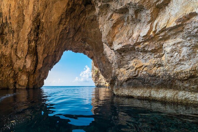 Temples, Blue Grotto, Marsaxlokk - A fast route through Malta’s ancient south