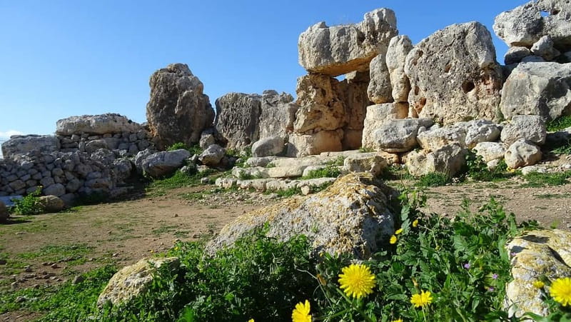 Temples Tour (Pickup, Transfer, Tickets & Drop-off Included) - The Maltese snack is a small but useful extra