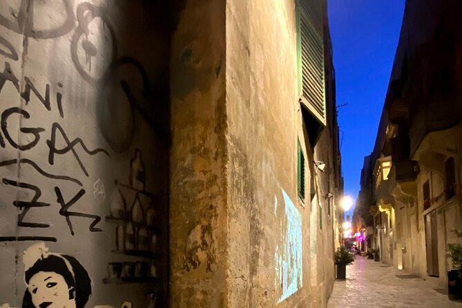 The Original Valletta Ghost Tour - Teatru Manoel and the haunted box