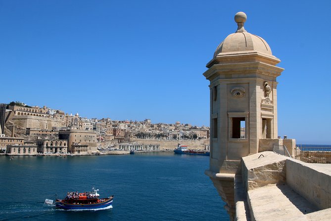 The Traditional Harbour Cruise - Hotel pickup is useful, but confirm it carefully