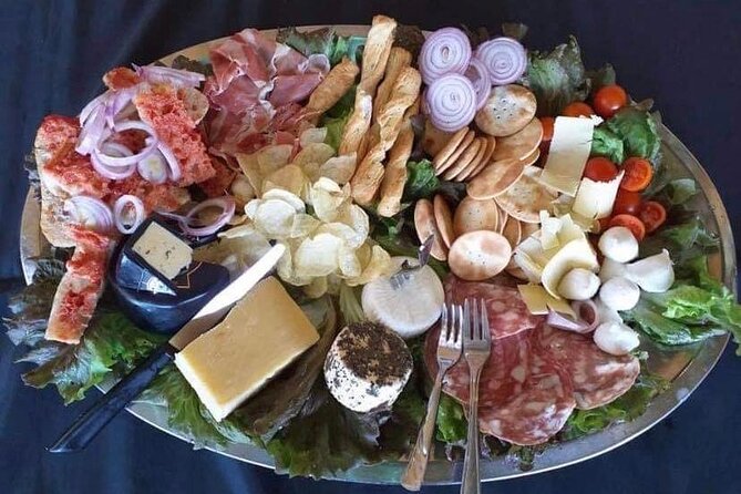Tour of Malta (Private Driver) Including Lunch Platter & Wine in the countryside - What the $959.94 group price really buys
