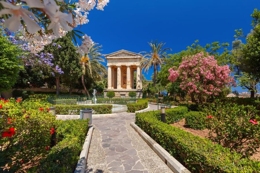Valletta: Express Walk with a Local in 60 minutes - Who should choose this Valletta walk?