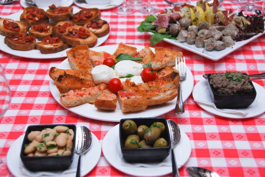 Valletta: Food and Culture Private Tour - Hobz biz-zejt and the logic of Maltese food