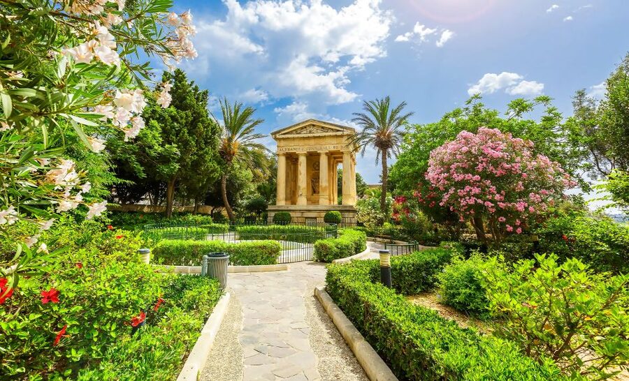 Valletta: Guided Walking Tour with Optional Cathedral Tour - Upper Barrakka Gardens and the Grand Harbour