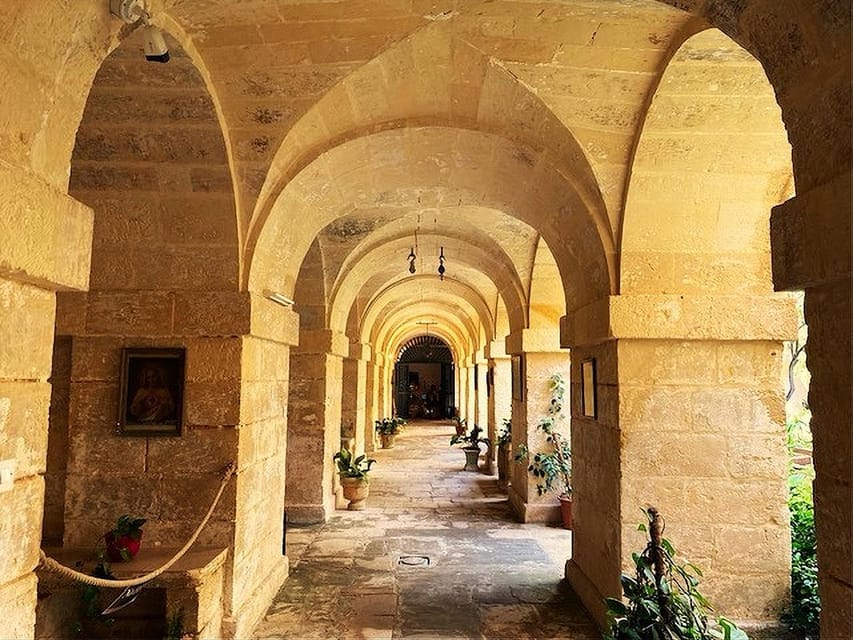 Valletta: Monastery and Secret Garden Entry Ticket - Visiting the crypt and seeing the working monastery