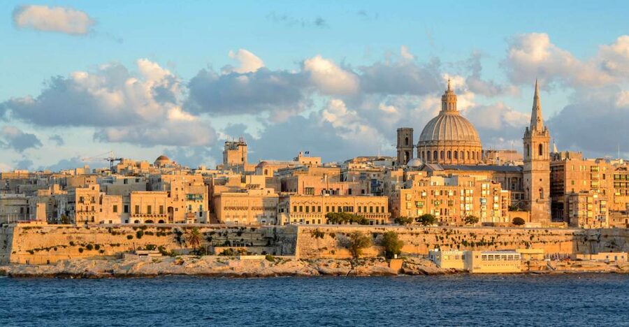 Valletta: Private Insider Walking Tour with Licensed Guide - Upper Barrakka Gardens and the harbor view