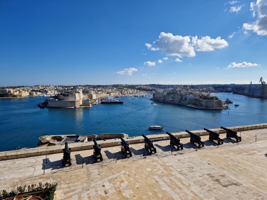 Valletta: Private Maltese Cuisine Walking Tour - Maltese ravioli beside Manoel Theatre