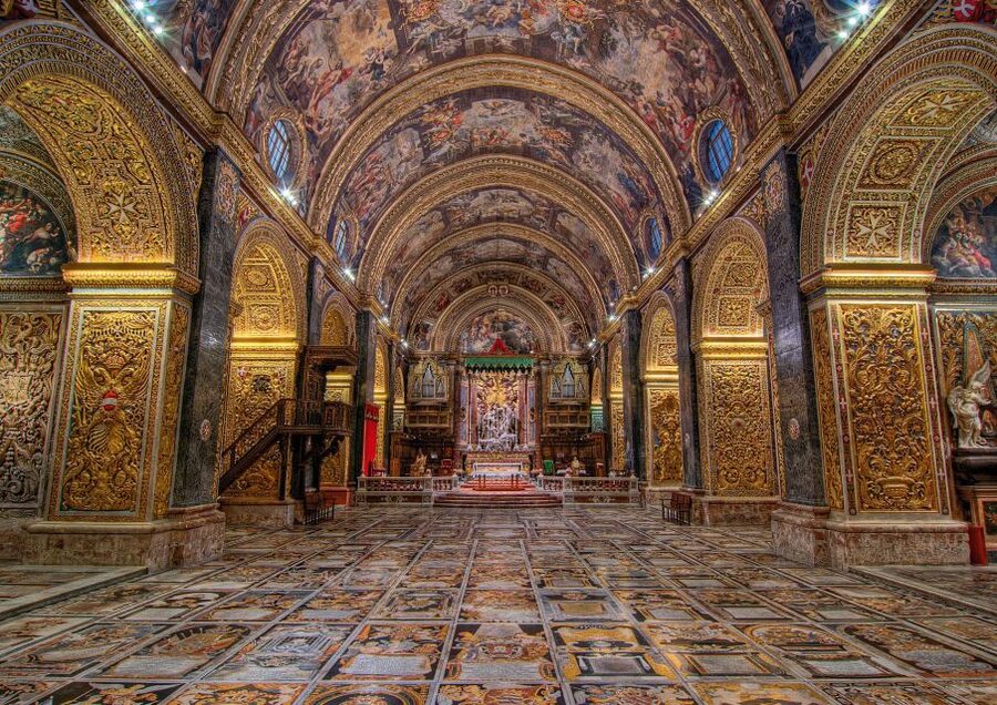 Valletta: Self-Guided Historical Walking Tour (Audio Guide) - Manoel Theatre and Marsamxett Harbour