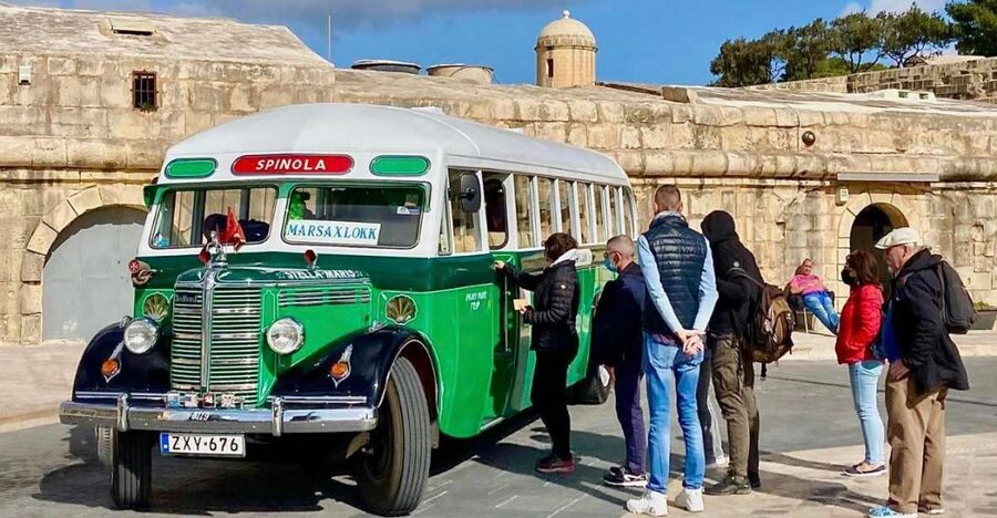 Valletta: Sunday Vintage Bus to Marsaxlokk - Key points to know before you book