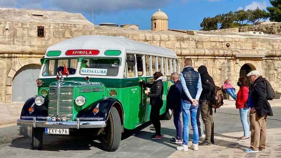 Valletta: Sunday Vintage Bus to Marsaxlokk - A vintage bus ride with a useful destination