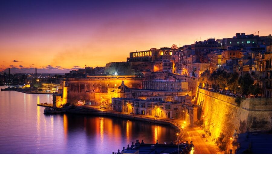 Valletta: The Dark Side Walking Tour - Ghosts, haunted houses, and what the title really means